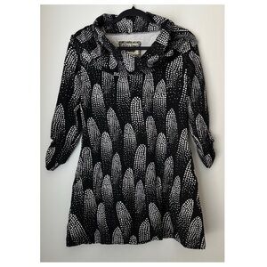 Effie’s Heart The Julliard Pullover Tunic Top Size Medium Black White Retro